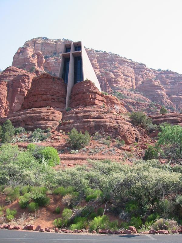 Image of Chapel of the 
Holy Cross in Sedona