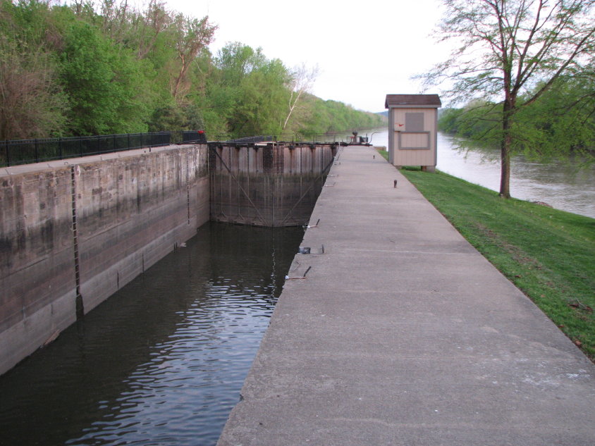 Image of Canal