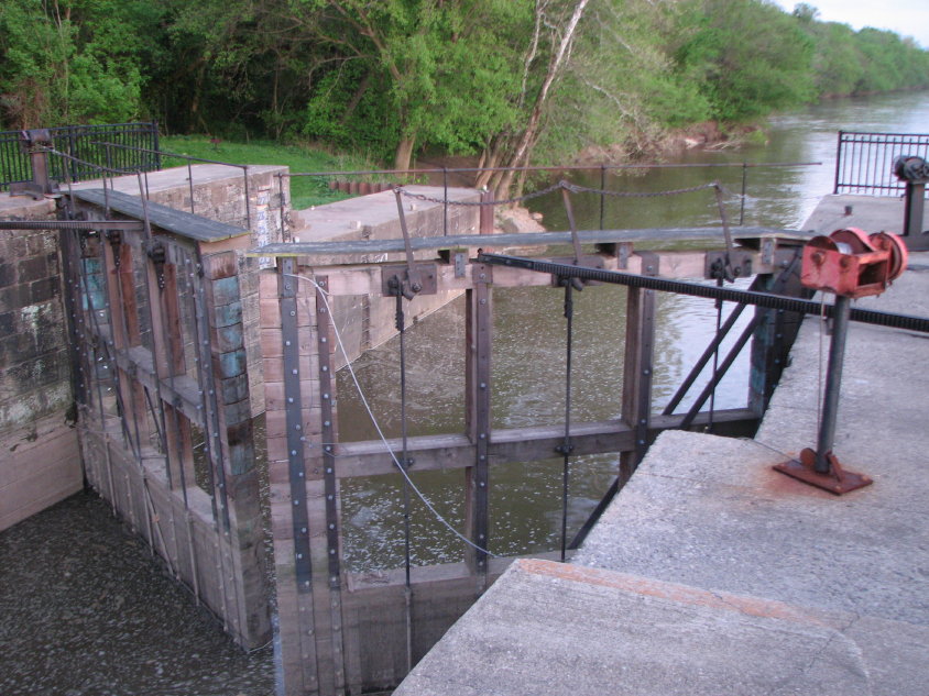 Image of Canal