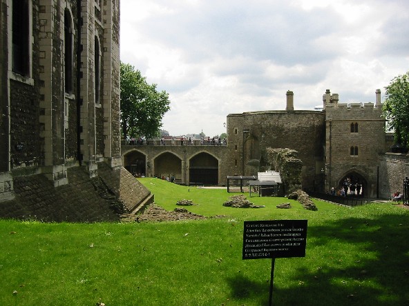 Image of Yard in the Tower of London